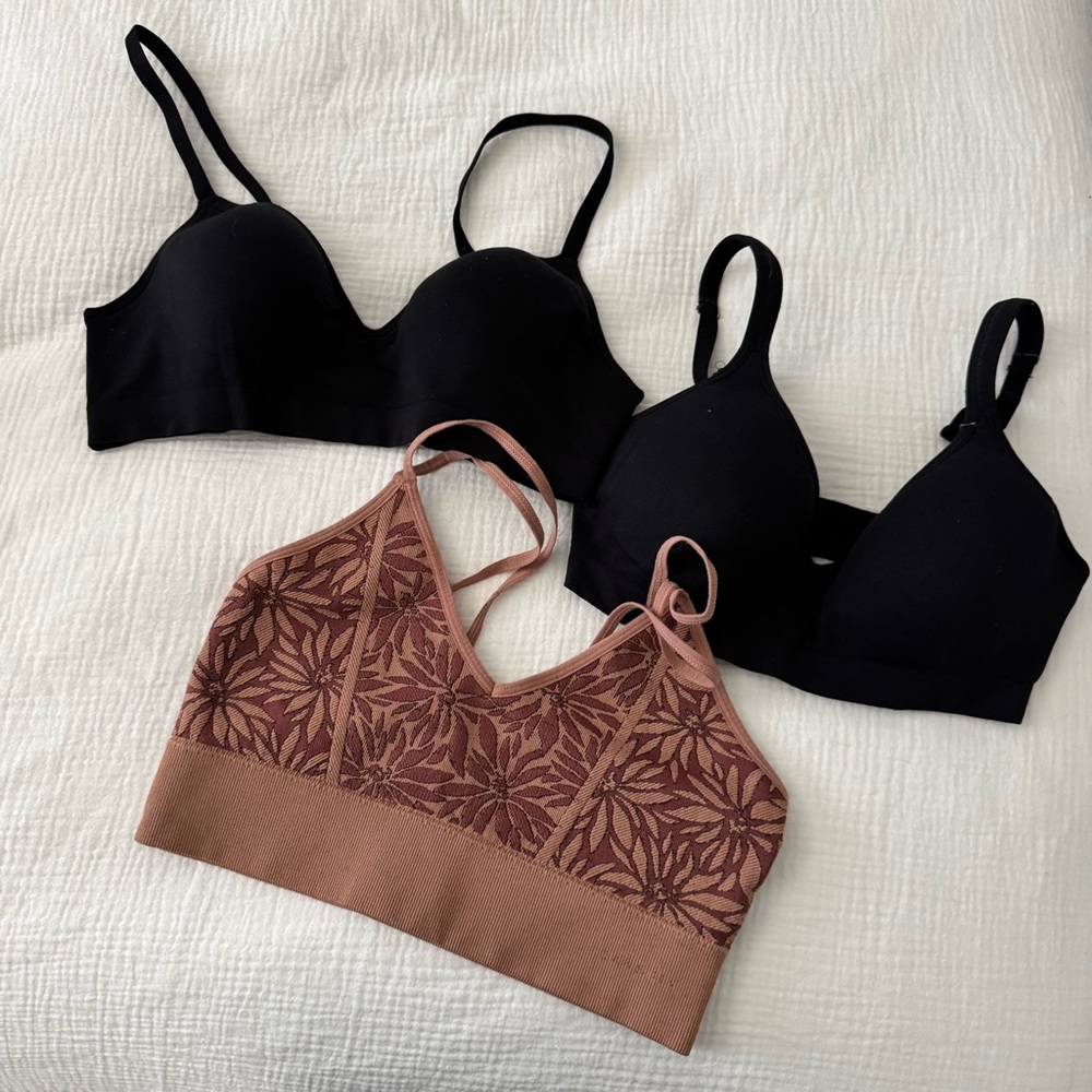 3 Bra medium lot